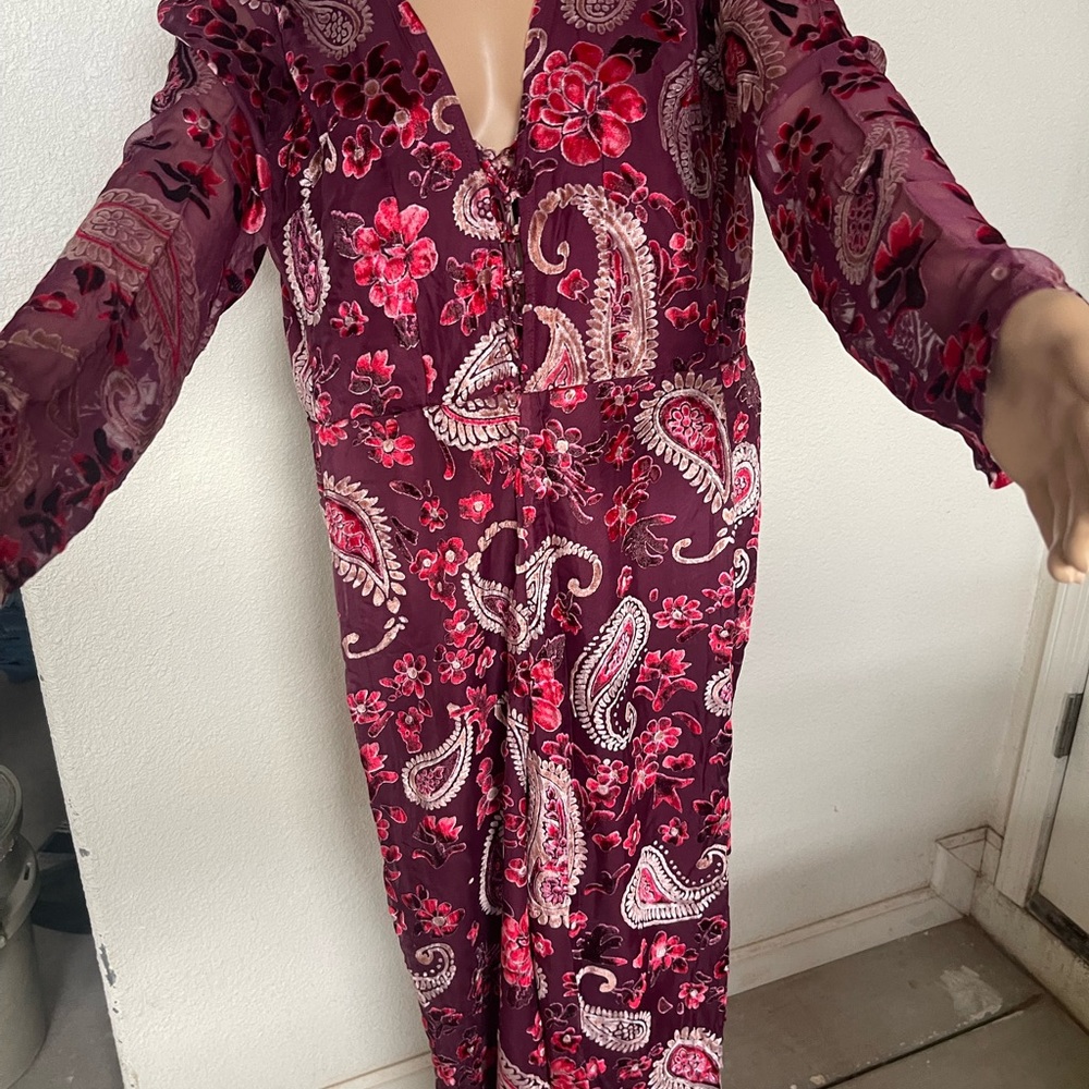 Elegant Beautiful Jumpsuit!